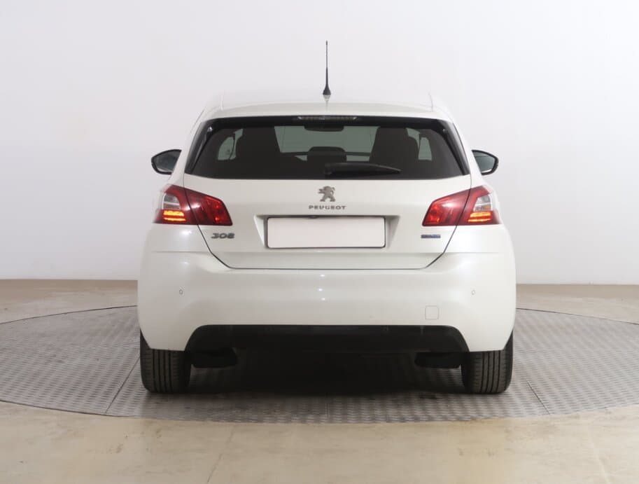 2015 Peugeot 308 - 6