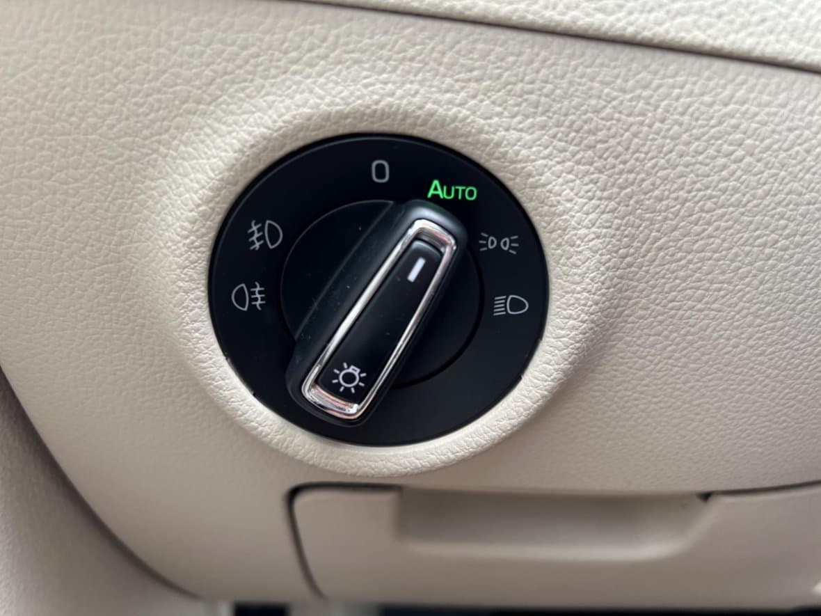 2022 Škoda SUPERB - 13