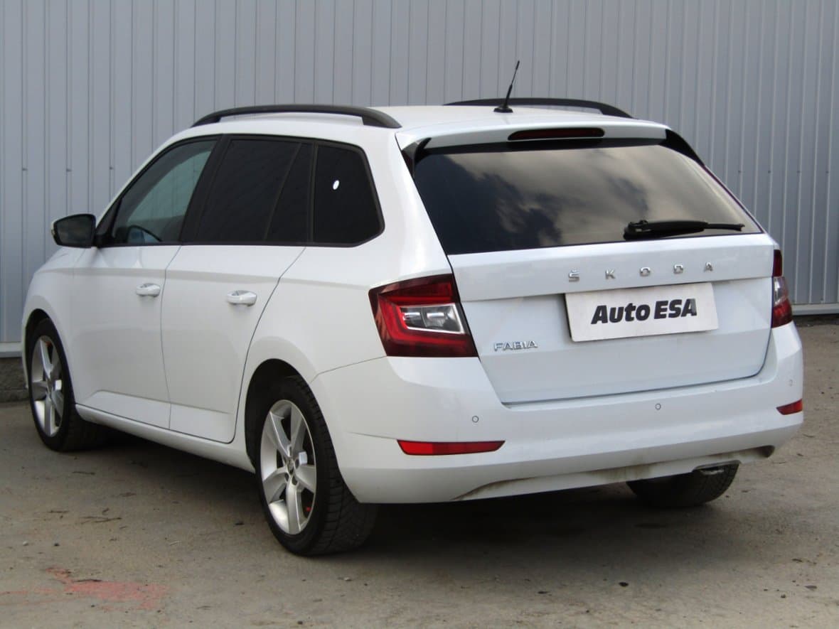 2022 Škoda FABIA - 6