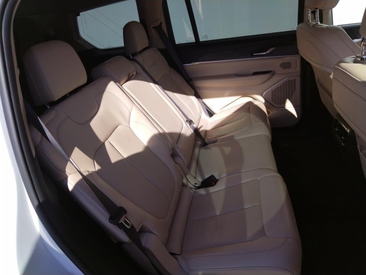 2024 Jeep Ostatní - 9