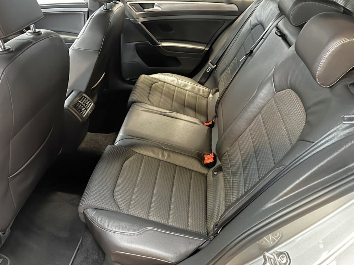 2015 Volkswagen GOLF - 10
