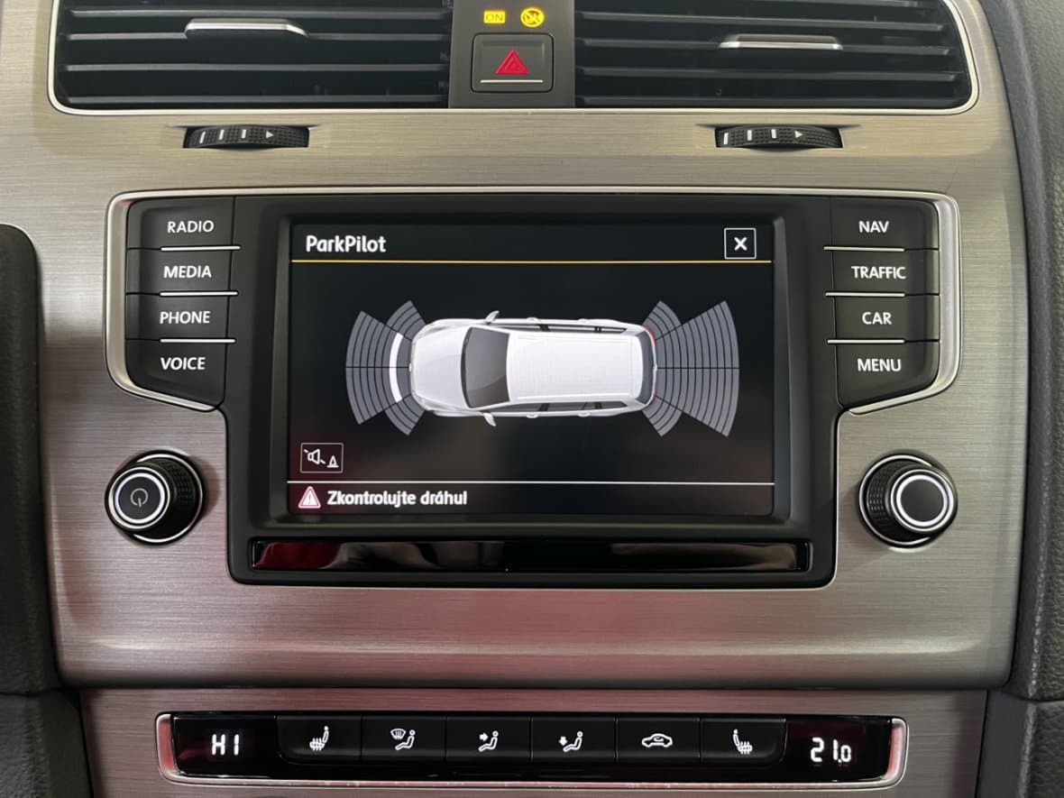 2015 Volkswagen GOLF - 15