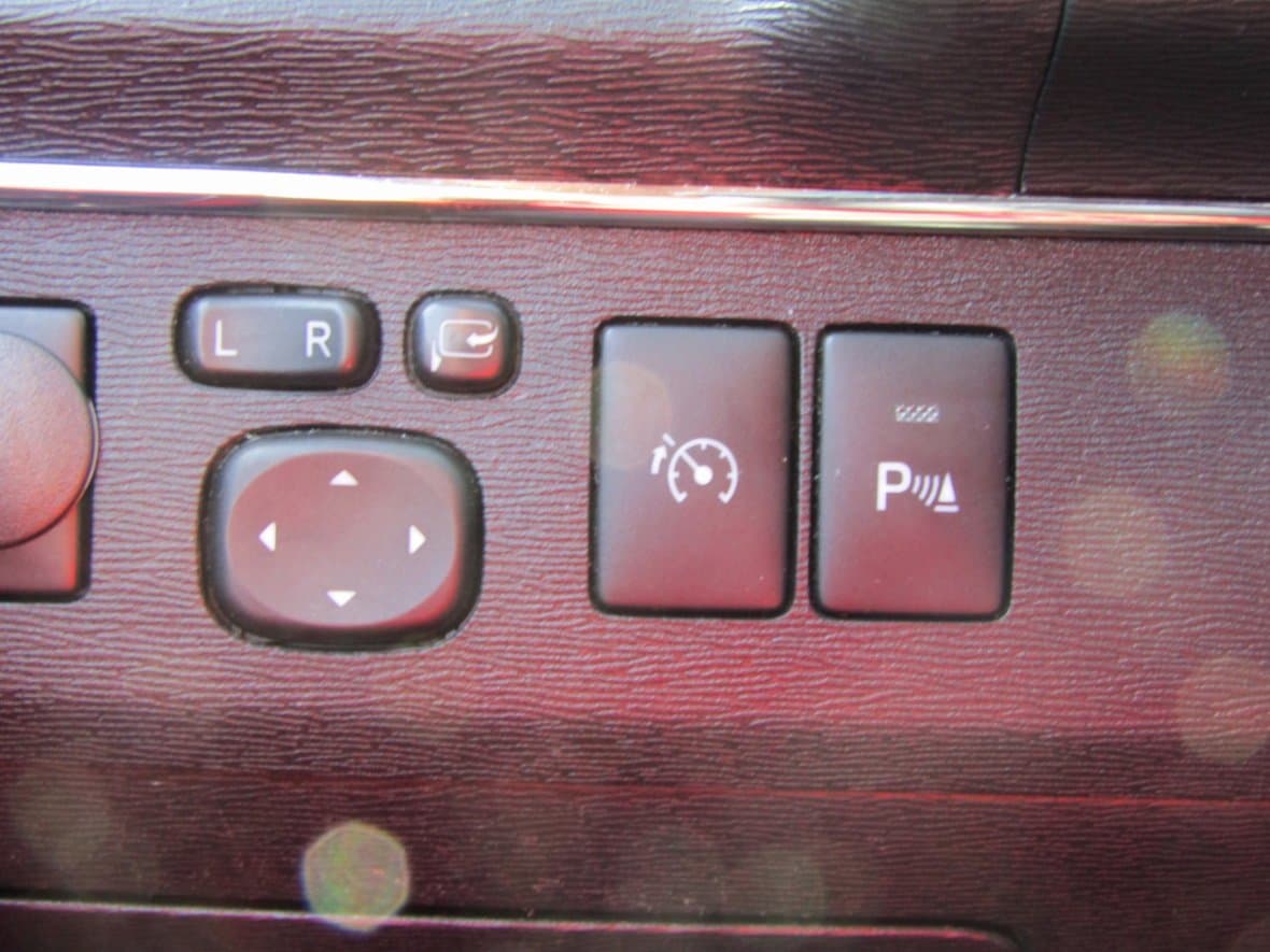 2013 Toyota AVENSIS - 16