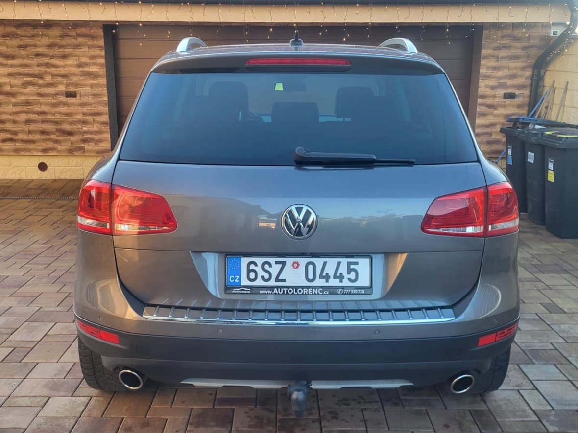 2013 Volkswagen TOUAREG - 4