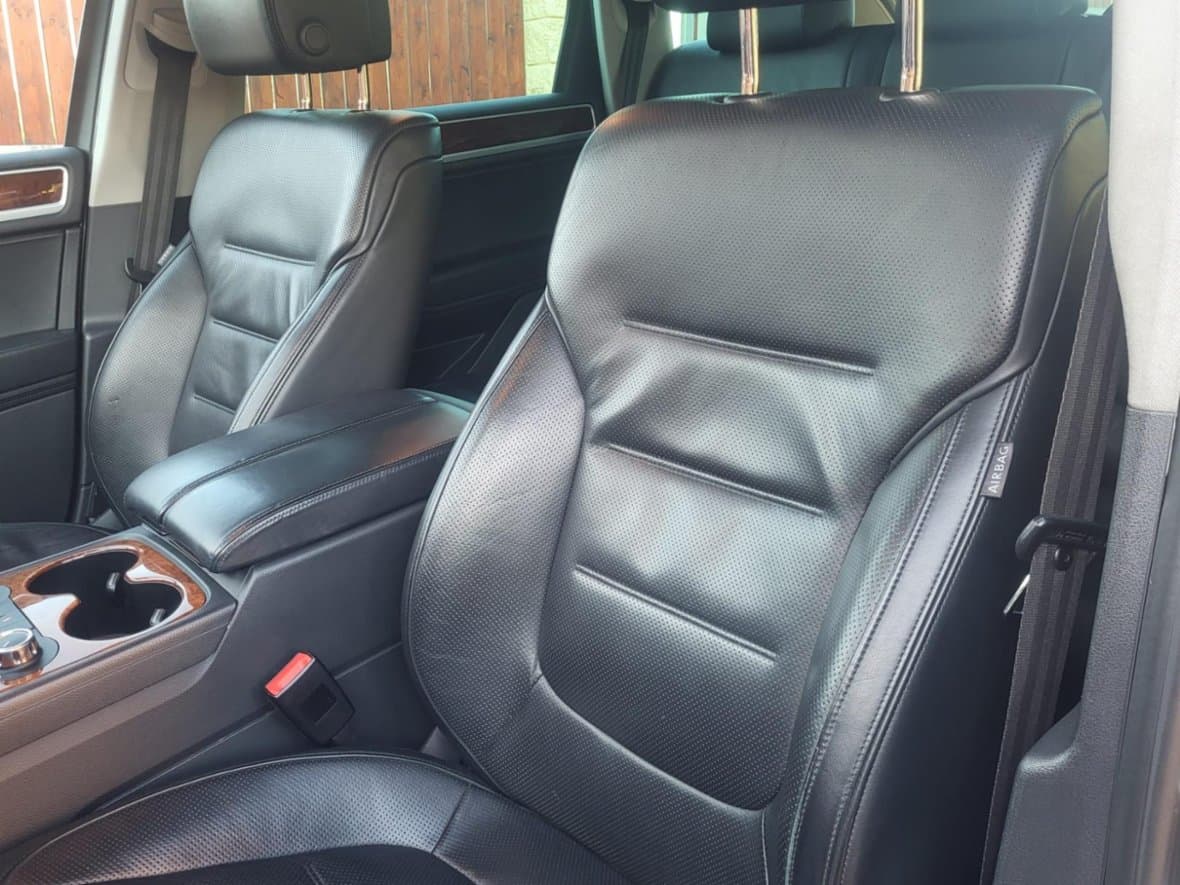 2013 Volkswagen TOUAREG - 13