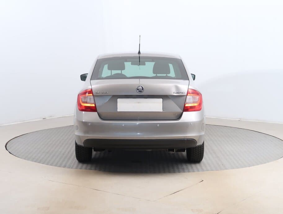 2013 Škoda RAPID - 6