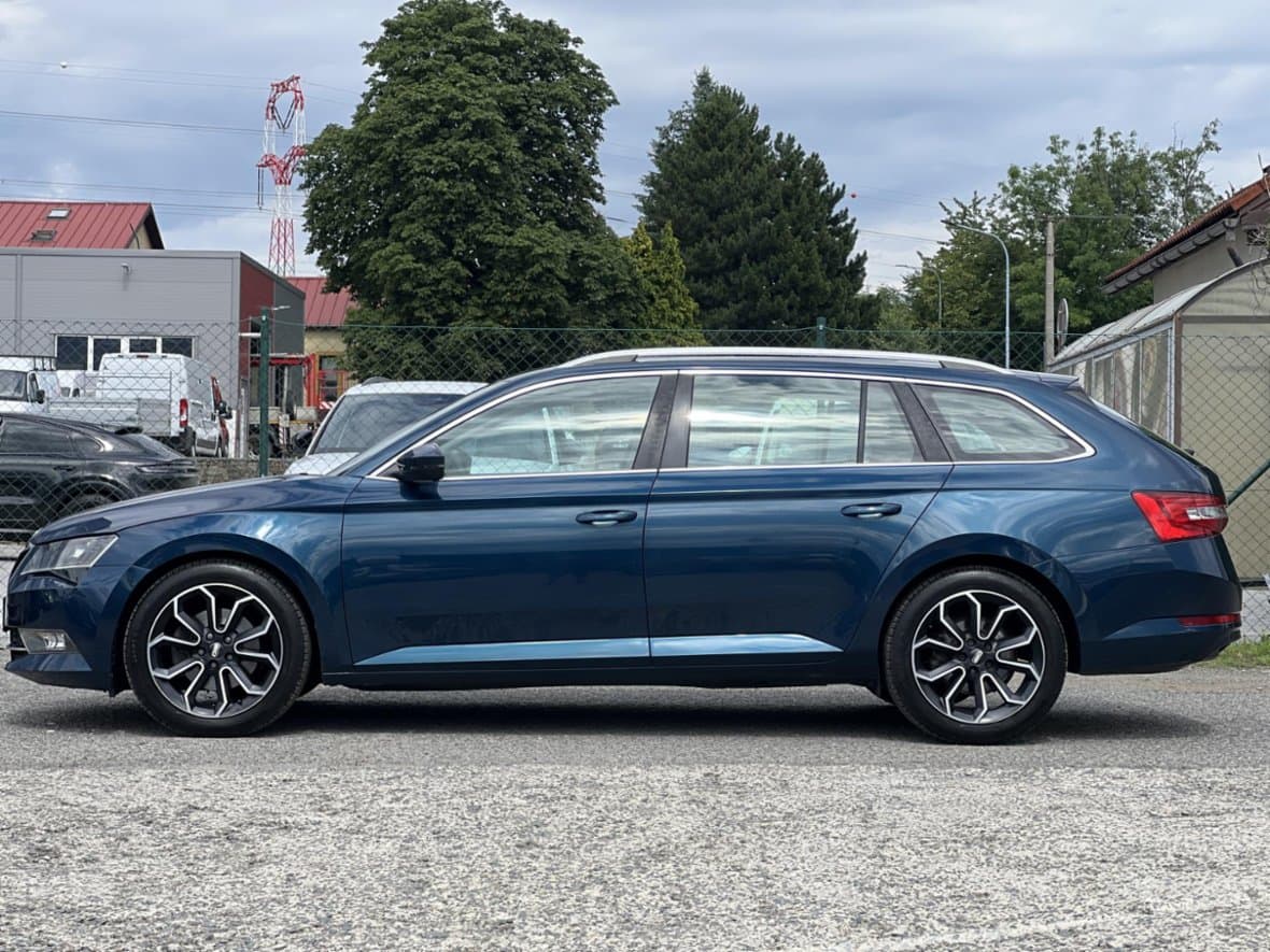 2016 Škoda SUPERB - 4