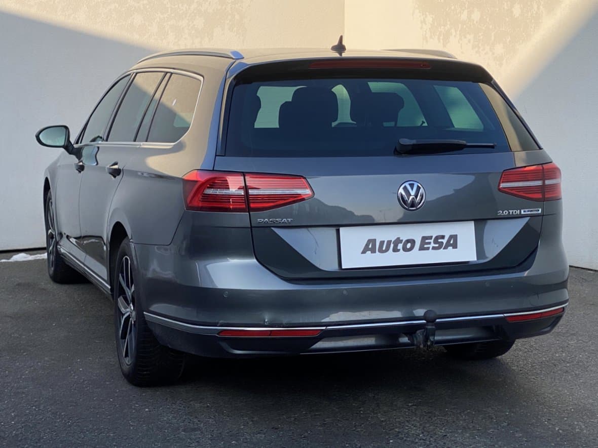 2016 Volkswagen PASSAT - 6