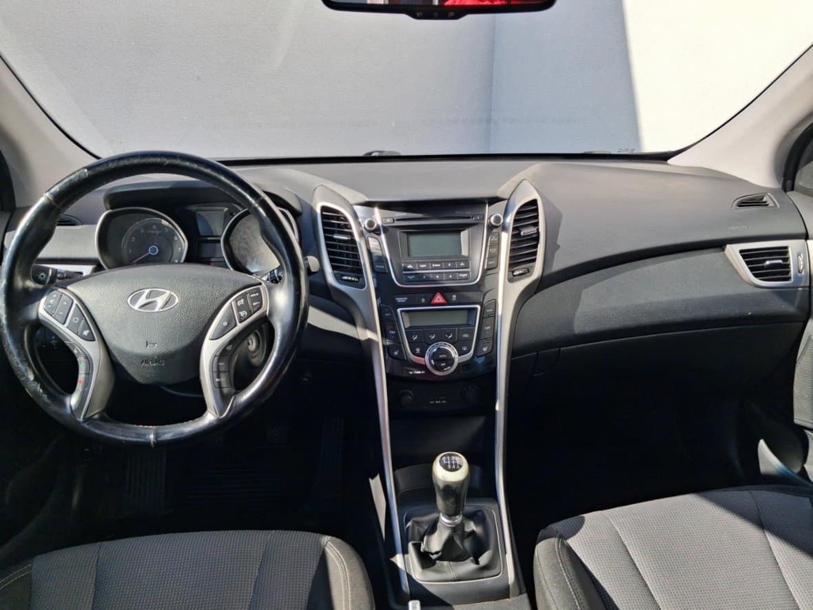 2013 Hyundai i30 - 17