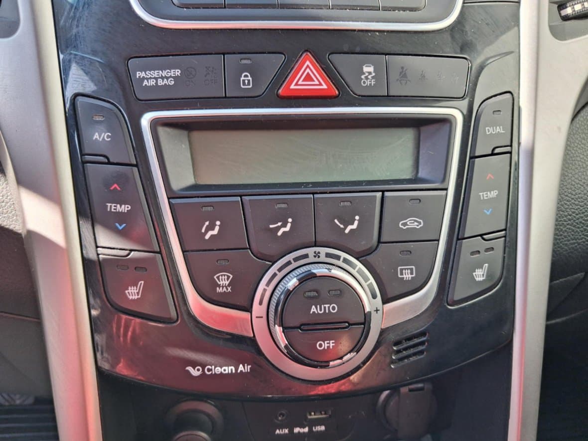 2013 Hyundai i30 - 29