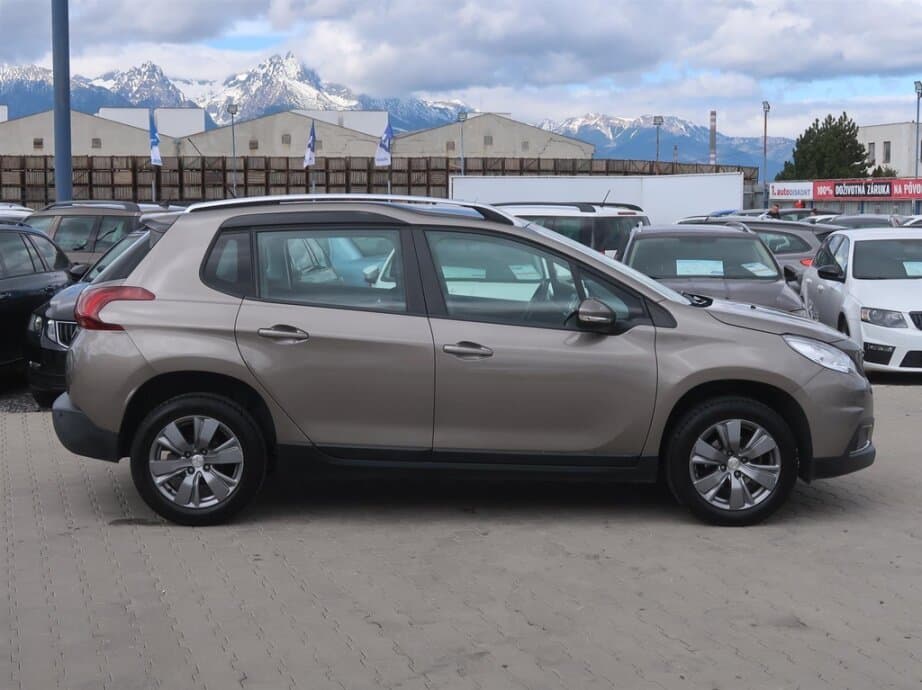 2016 Peugeot 2008 - 8