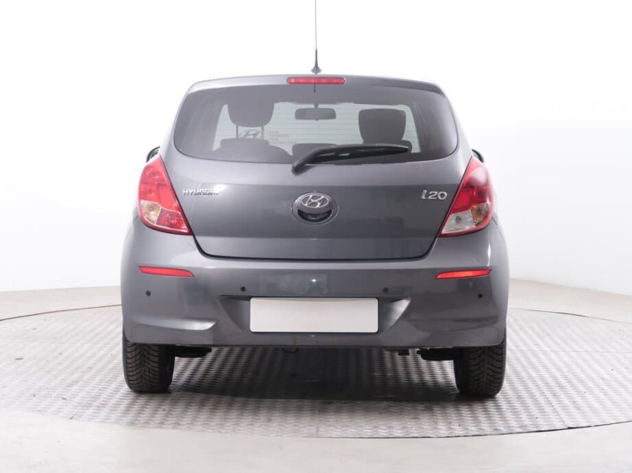 2014 Hyundai i20 - 6