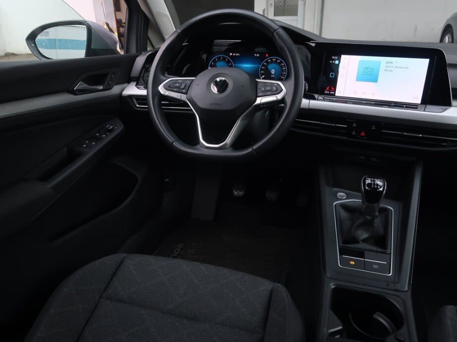 2022 Volkswagen GOLF - 9