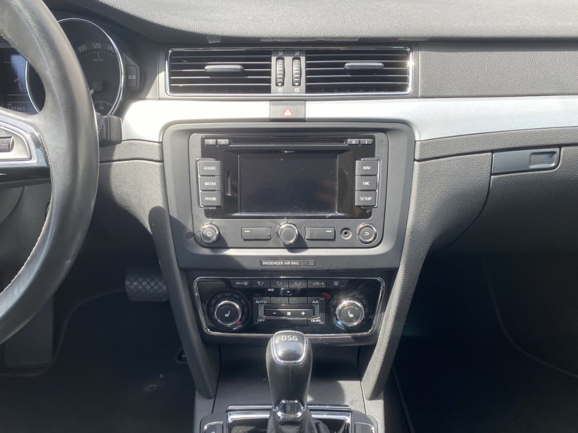 2013 Škoda SUPERB - 23