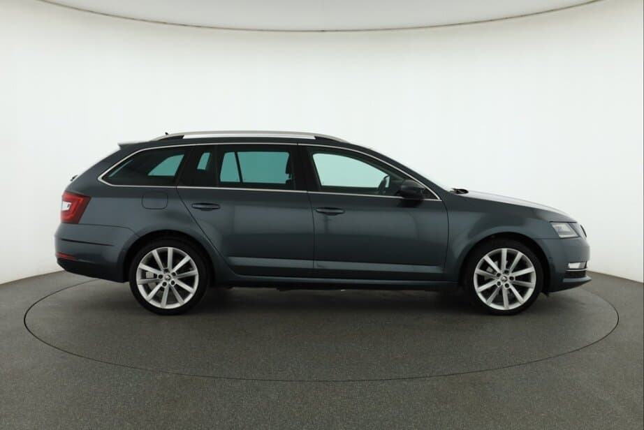 2020 Škoda OCTAVIA - 8