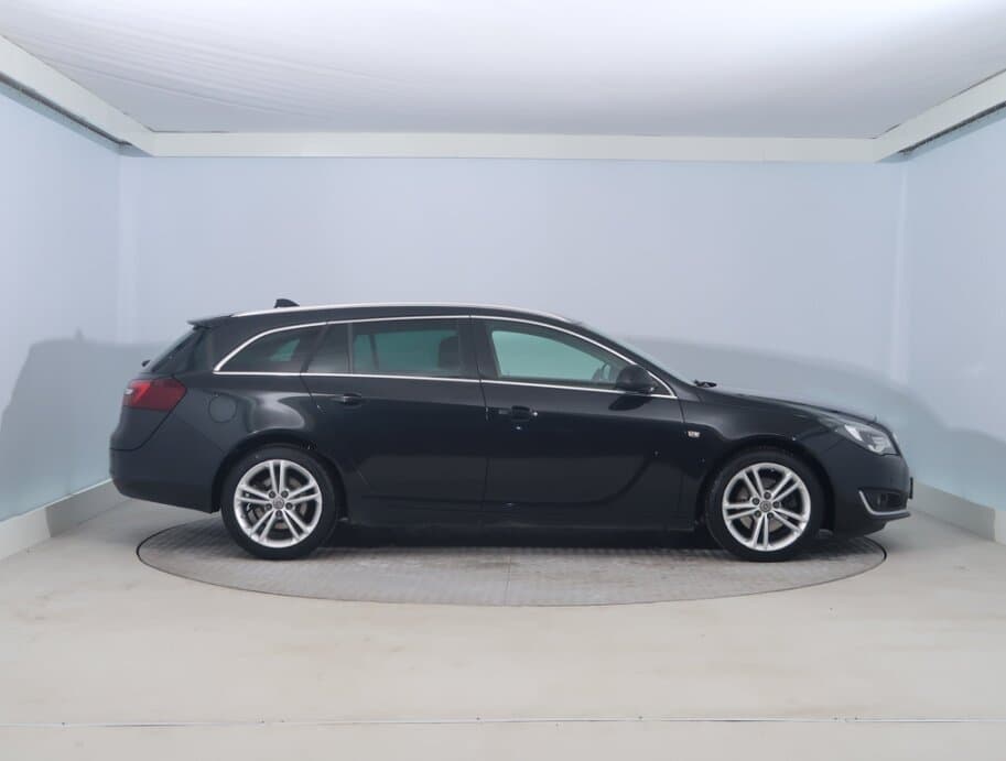 2015 Opel INSIGNIA - 8