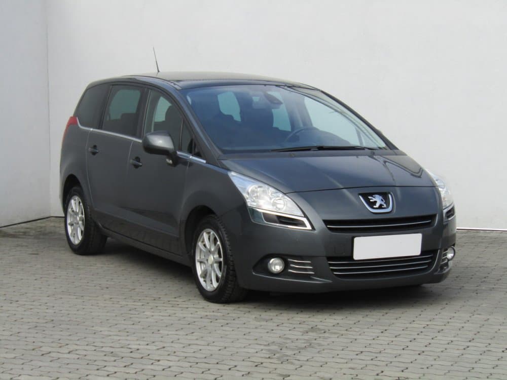 2012 Peugeot 5008