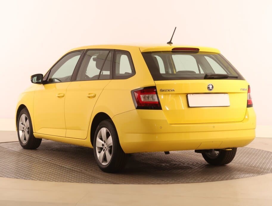 2015 Škoda FABIA - 5