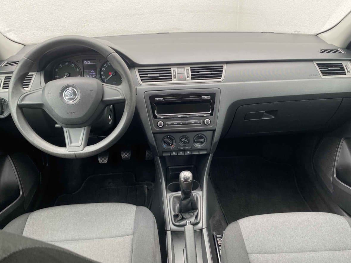2015 Škoda RAPID - 8