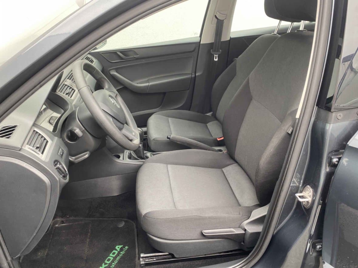 2015 Škoda RAPID - 9