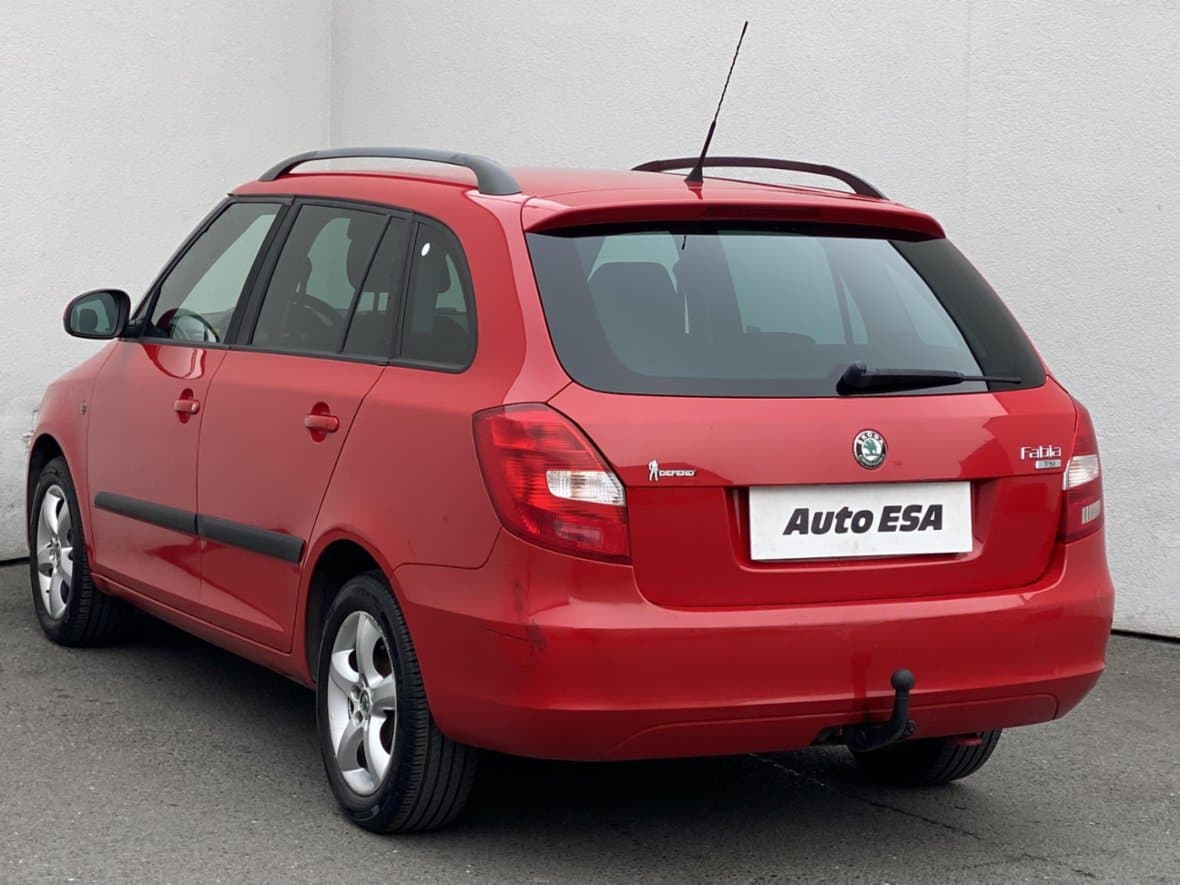 2011 Škoda FABIA - 6