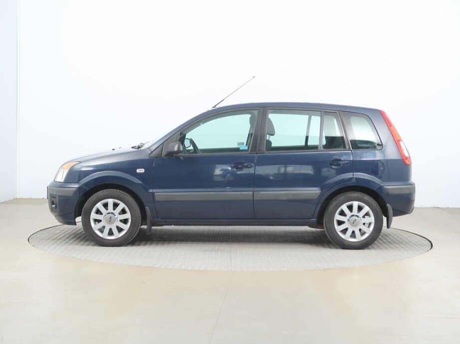 2009 Ford FUSION - 4