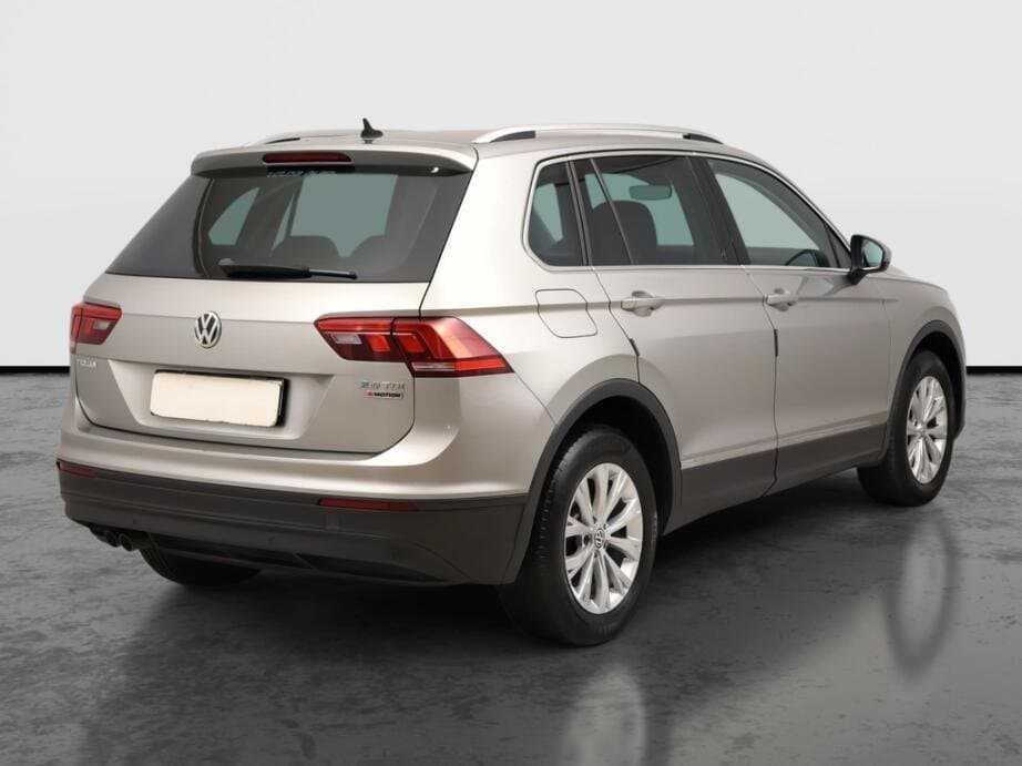 2017 Volkswagen TIGUAN - 7