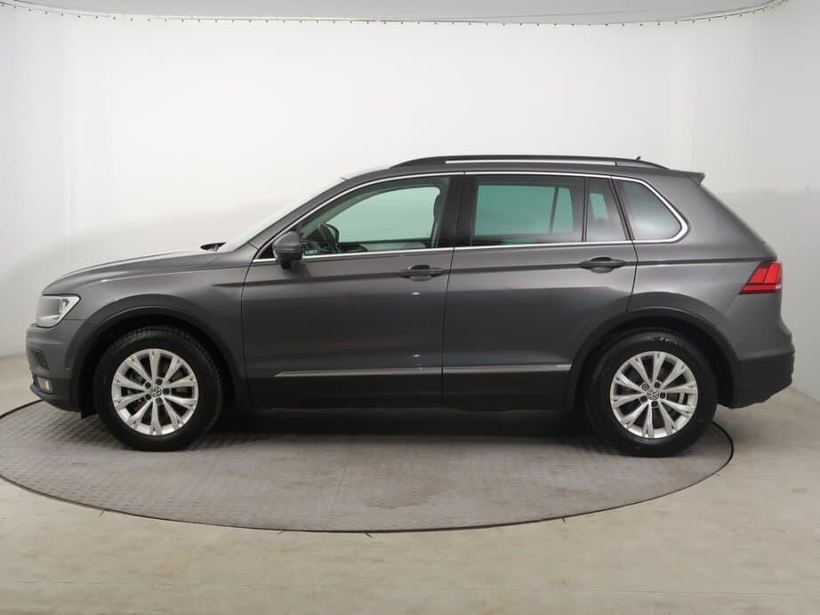 2019 Volkswagen TIGUAN - 4