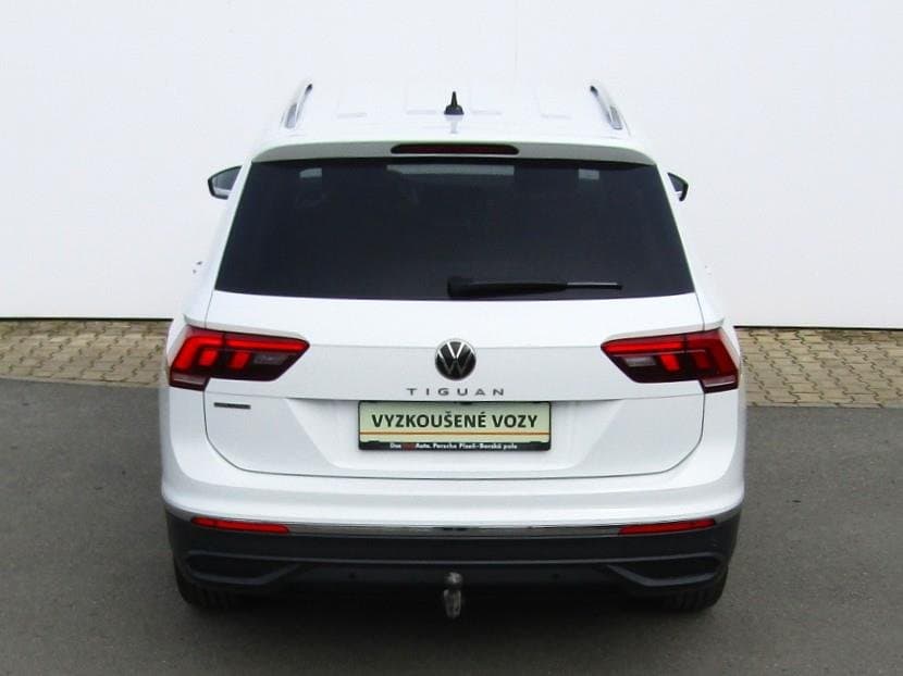 2022 Volkswagen Tiguan - 12
