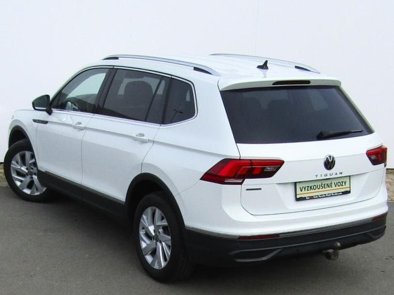 2022 Volkswagen Tiguan - 14