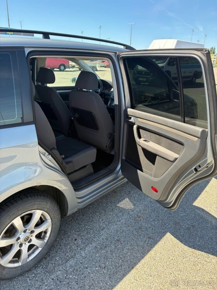 2010 Volkswagen TOURAN - 15