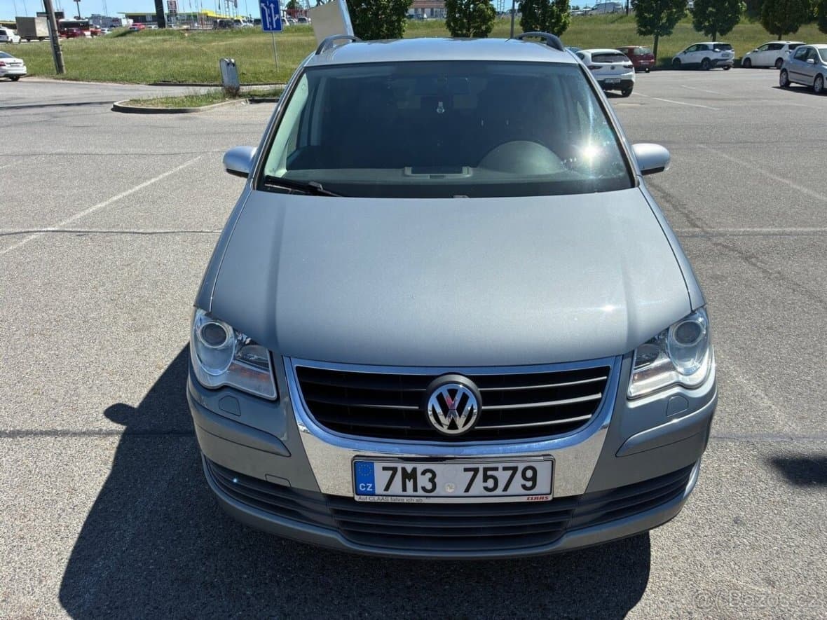 2010 Volkswagen TOURAN - 16