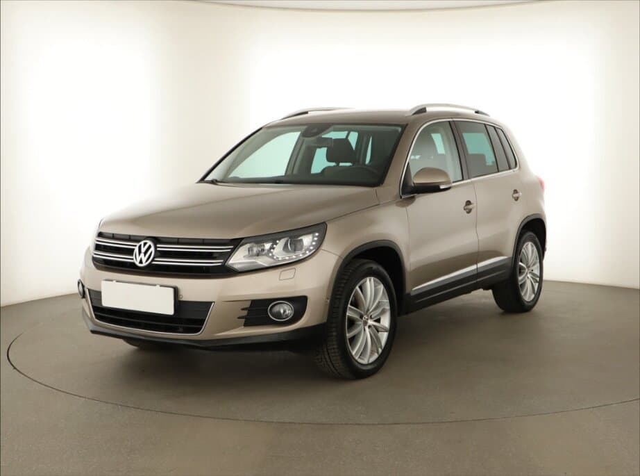 2012 Volkswagen TIGUAN - 3
