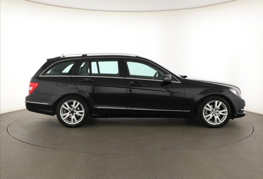 2012 Mercedes-Benz C-CLASS - 8
