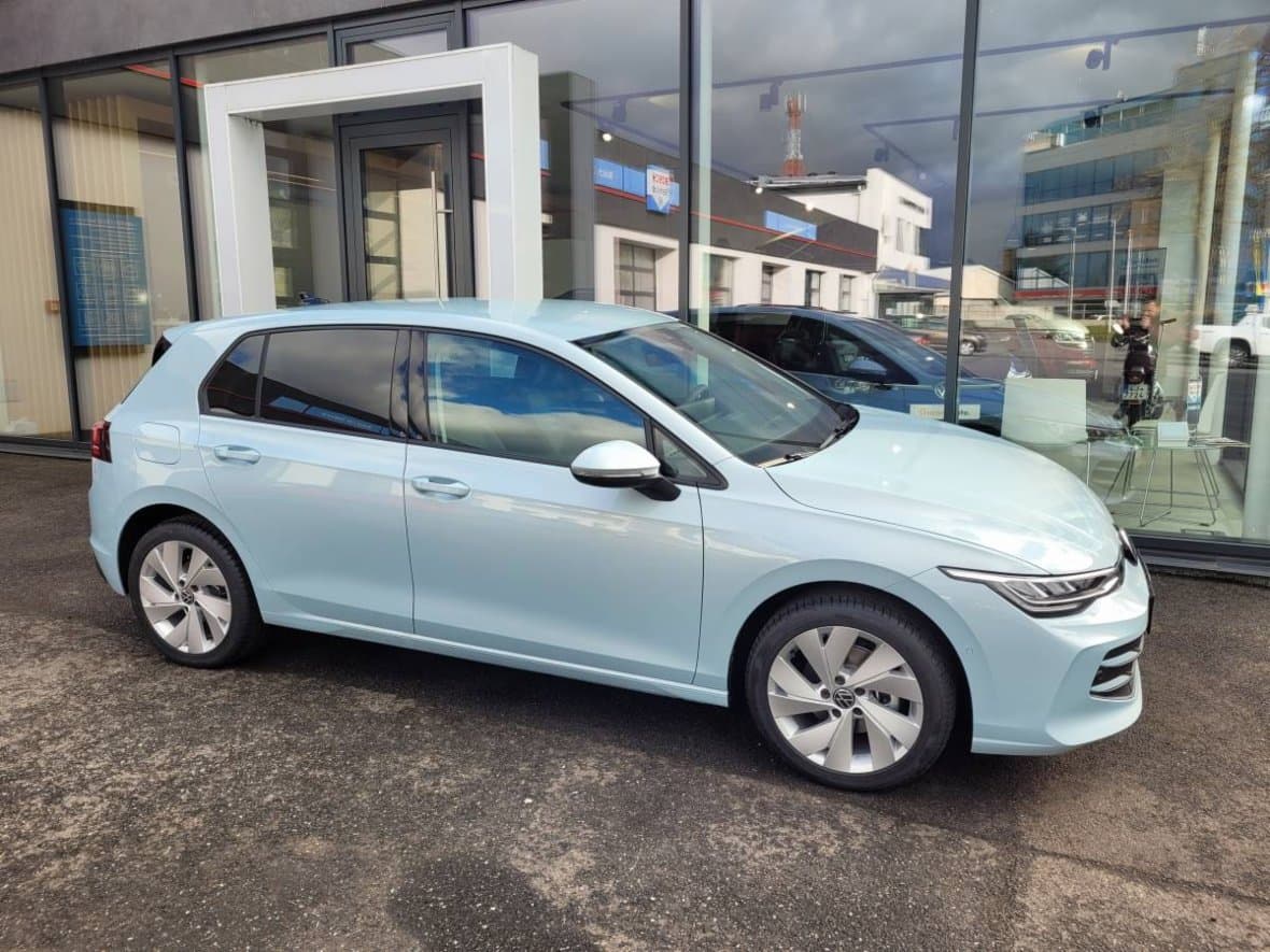2025 Volkswagen GOLF - 4