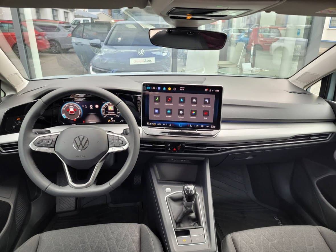 2025 Volkswagen GOLF - 12