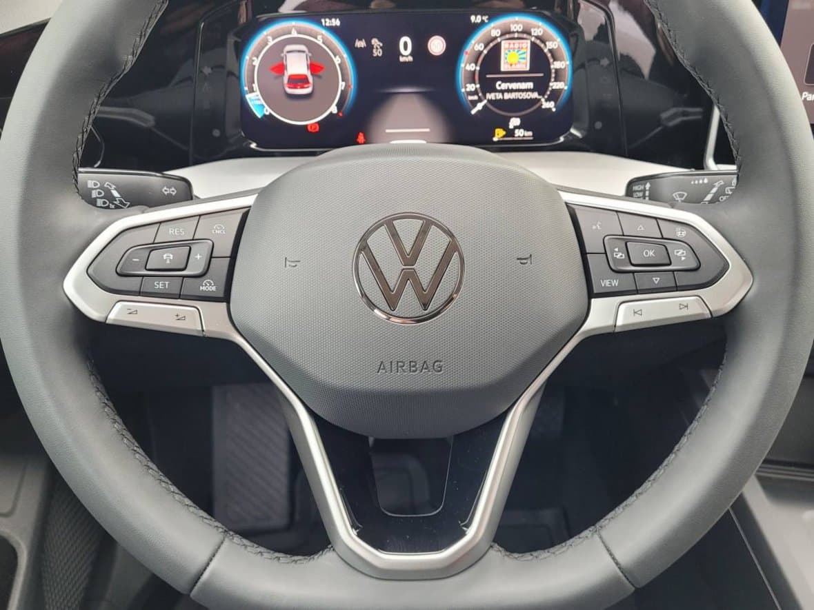 2025 Volkswagen GOLF - 14