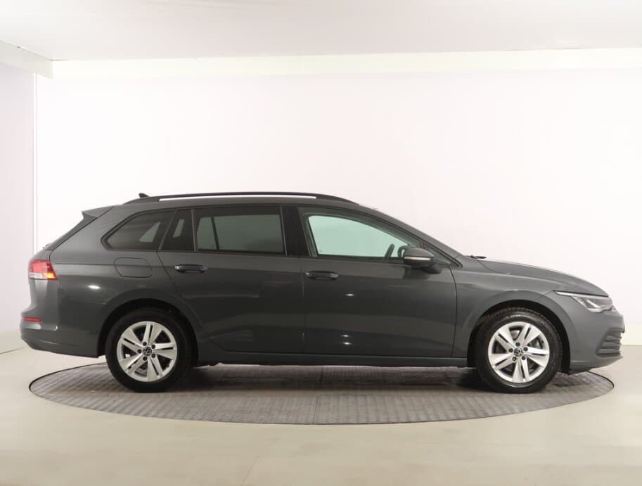 2022 Volkswagen GOLF - 8