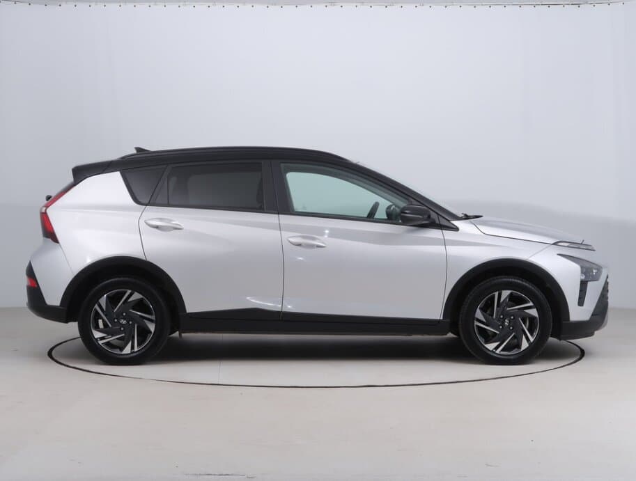 2022 Hyundai BAYON - 8