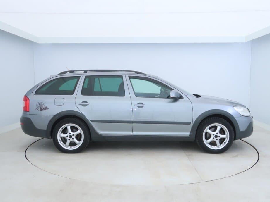 2013 Škoda OCTAVIA - 8