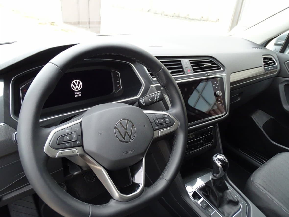 2023 Volkswagen TIGUAN - 8