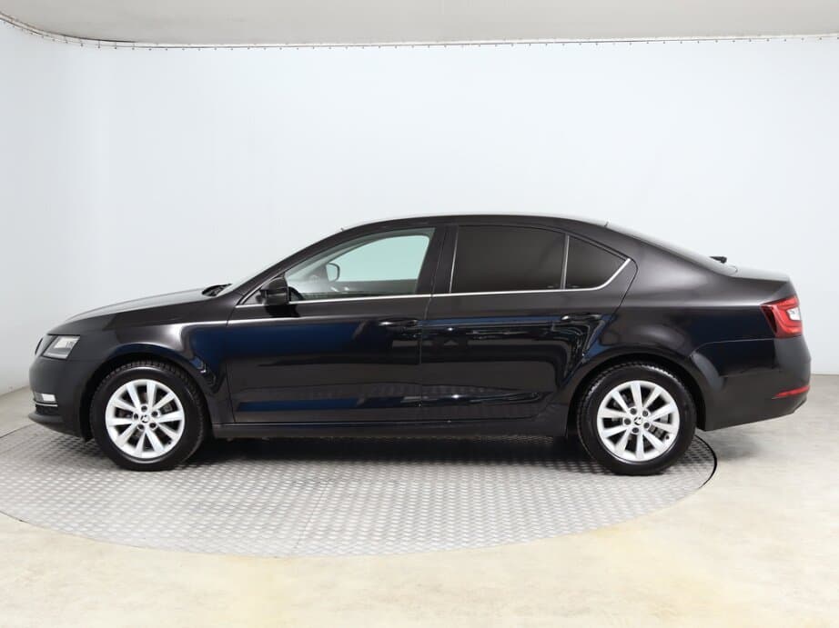 2018 Škoda OCTAVIA - 4