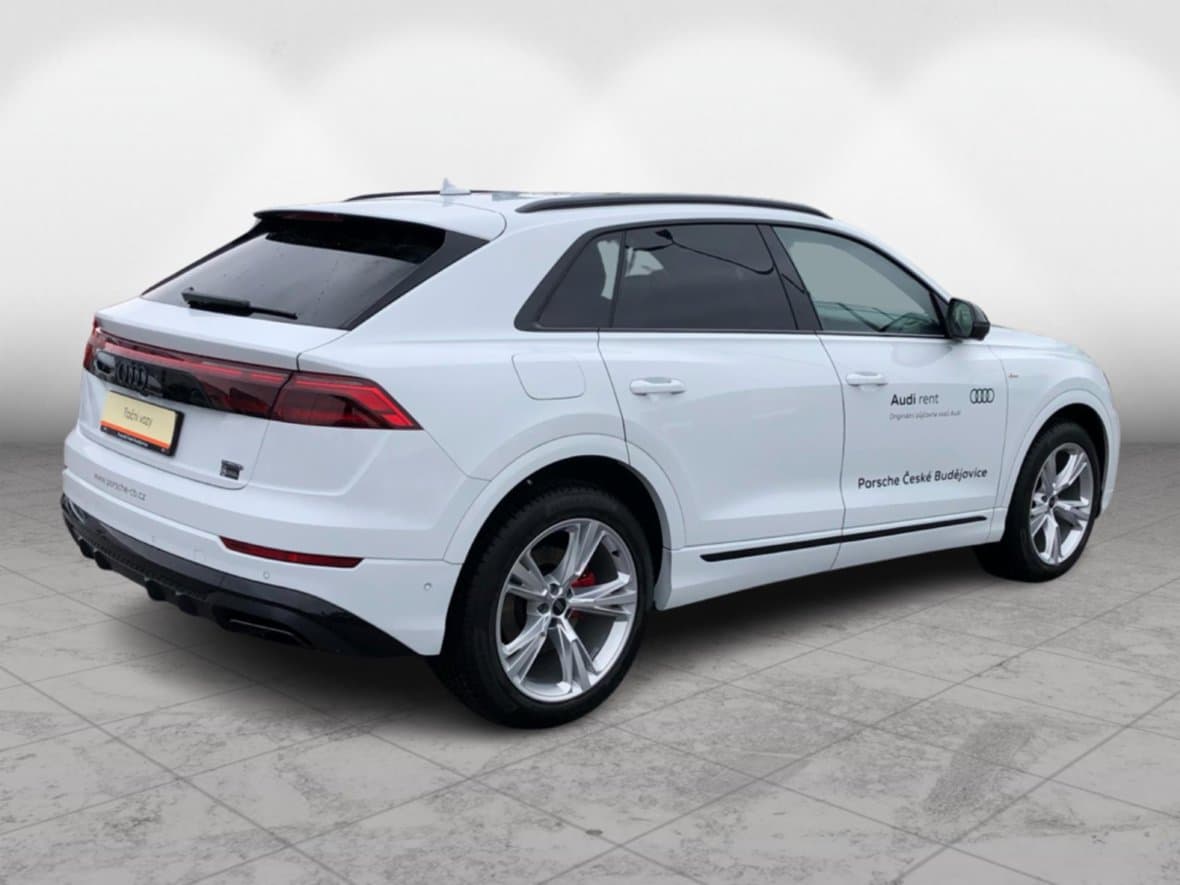 2025 Audi Q8 - 2