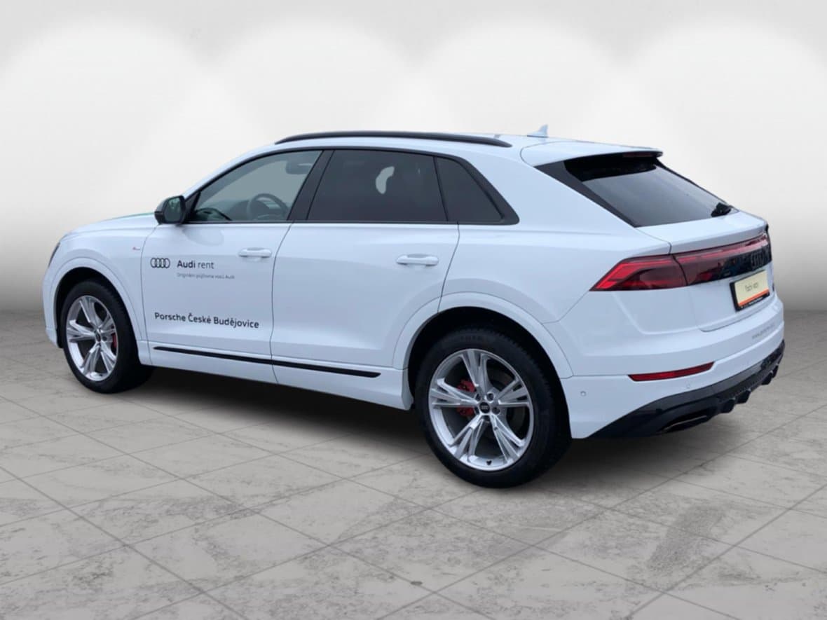 2025 Audi Q8 - 6