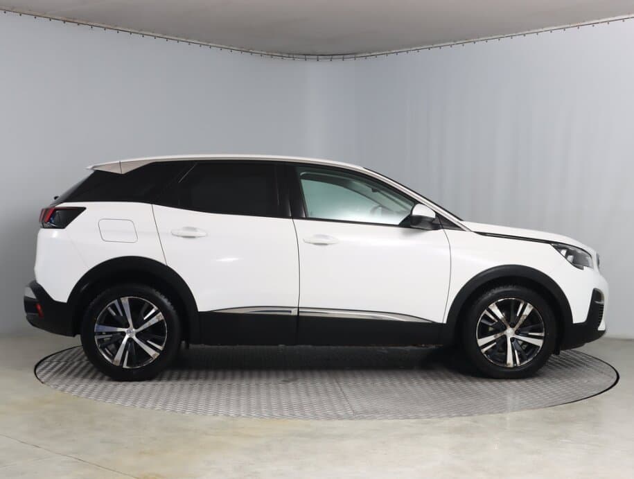 2017 Peugeot 3008 - 8