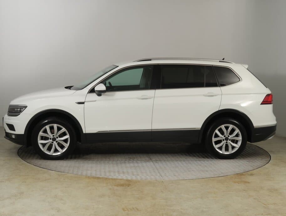 2020 Volkswagen TIGUAN - 4