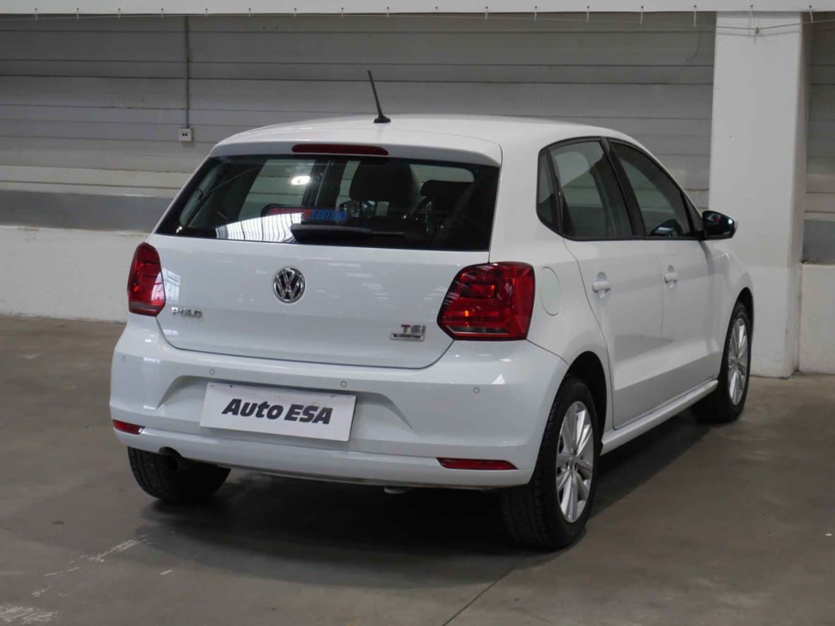 2016 Volkswagen POLO - 6