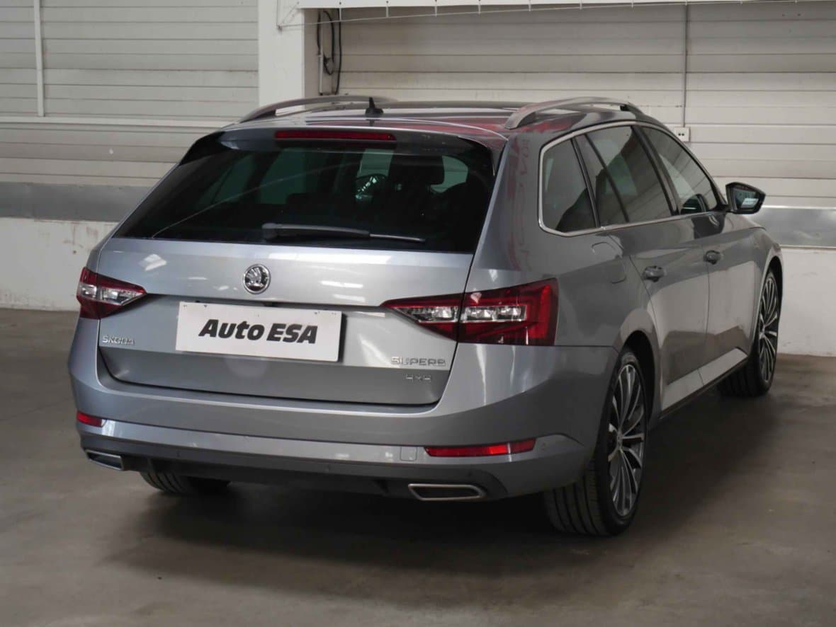 2016 Škoda SUPERB - 6