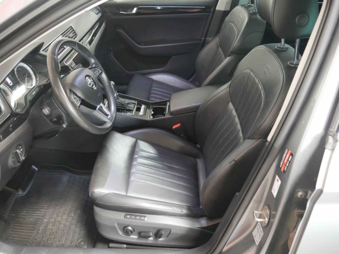 2016 Škoda SUPERB - 9