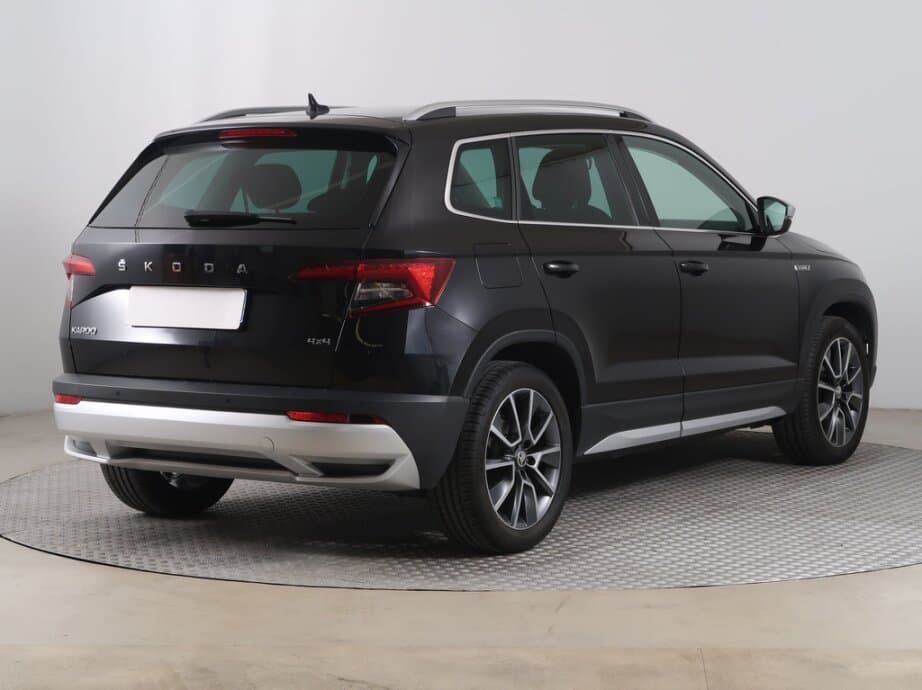 2021 Škoda KAROQ - 7
